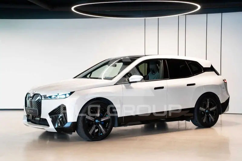 2021 BMW iX