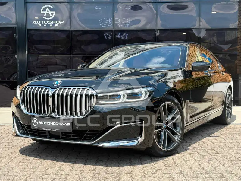 2021 BMW 740