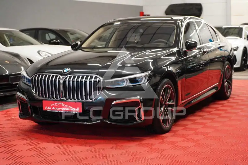 2021 BMW 740