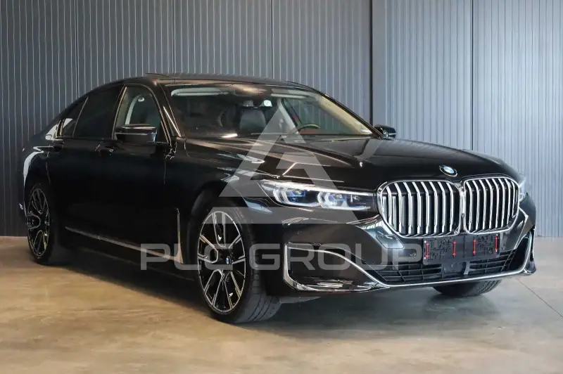 2021 BMW 740