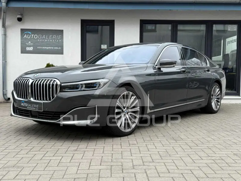 2021 BMW 740