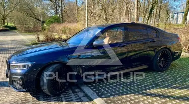 2021 BMW 750