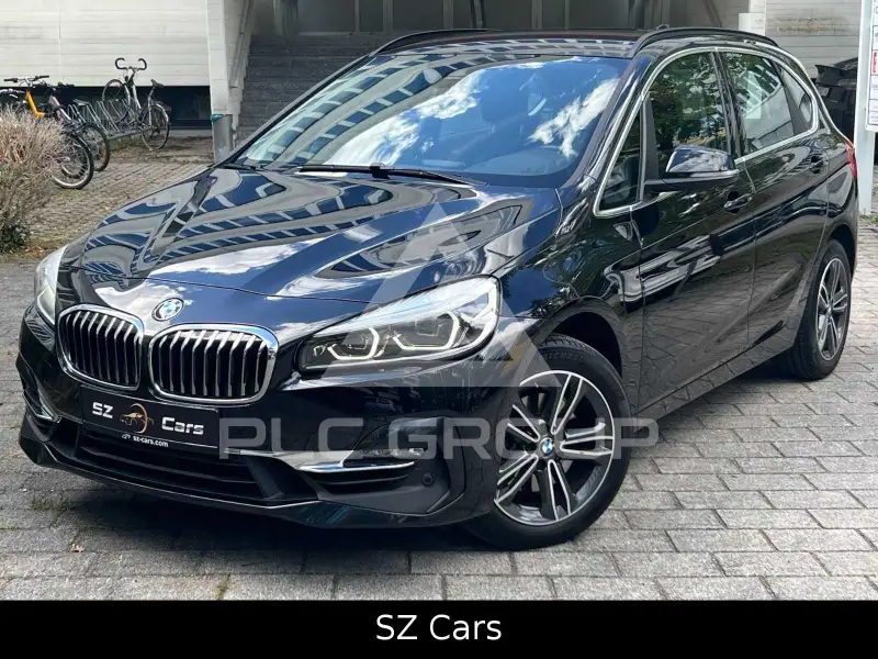 2021 BMW 220
