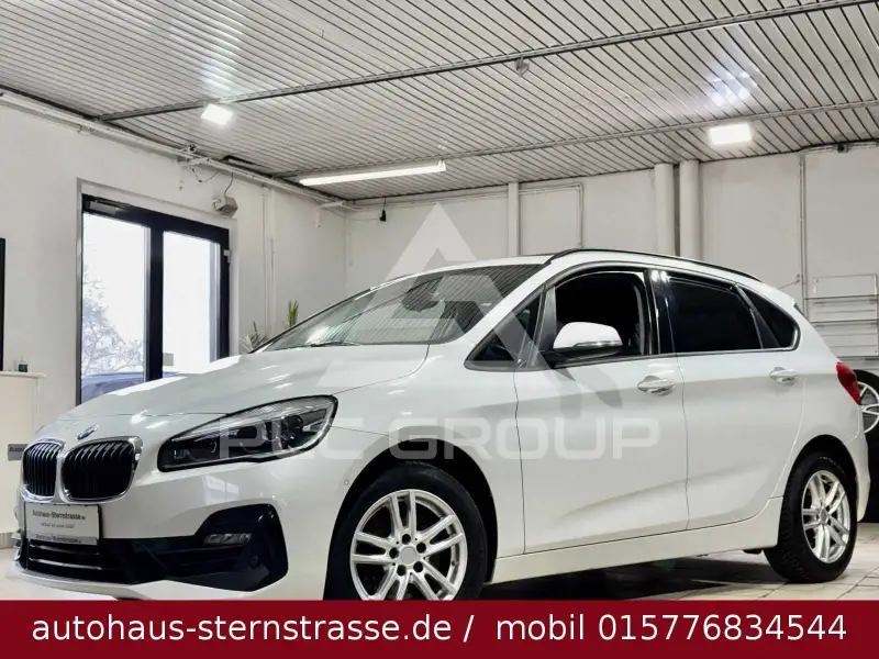 2021 BMW 220