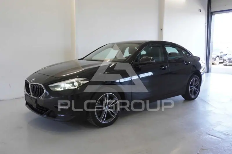 2021 BMW 220