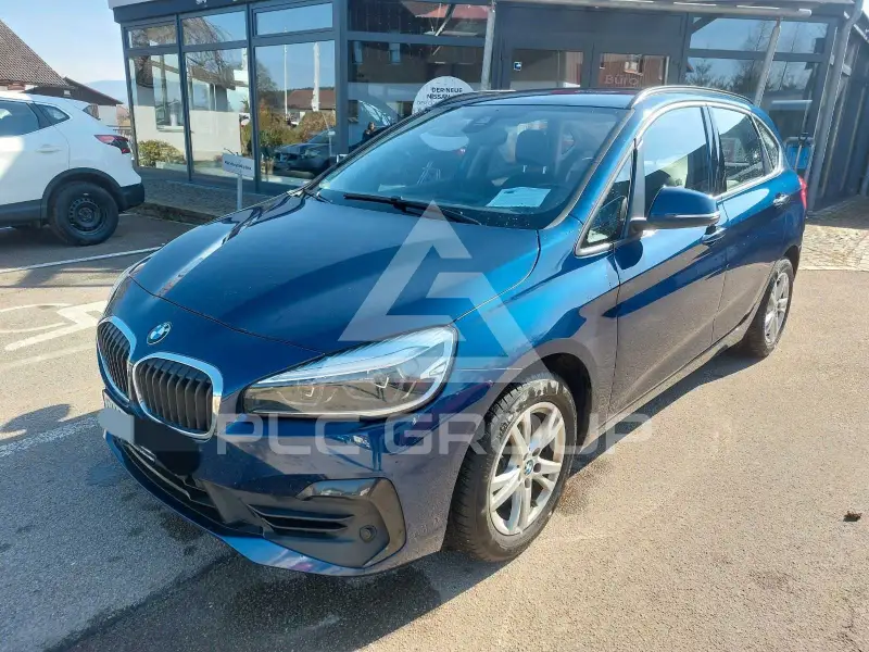 2021 BMW 216
