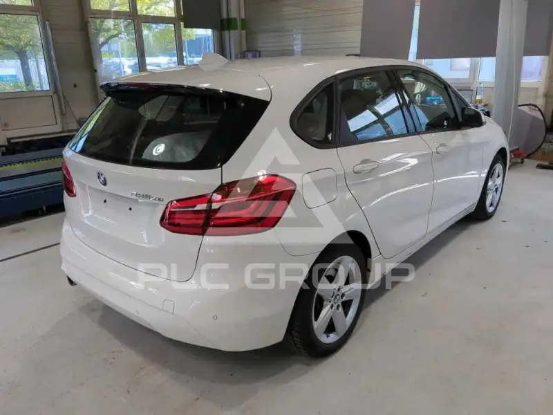 2021 BMW 225