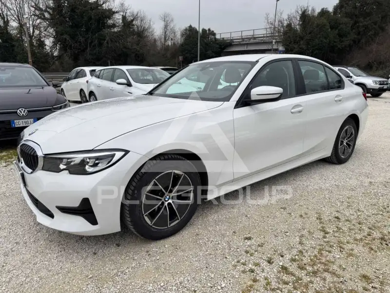 2021 BMW 316