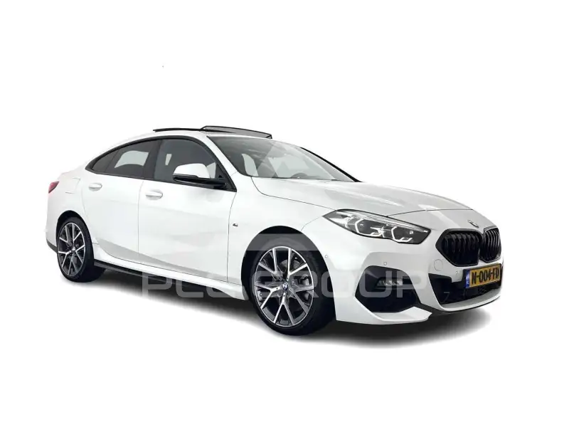 2021 BMW 220