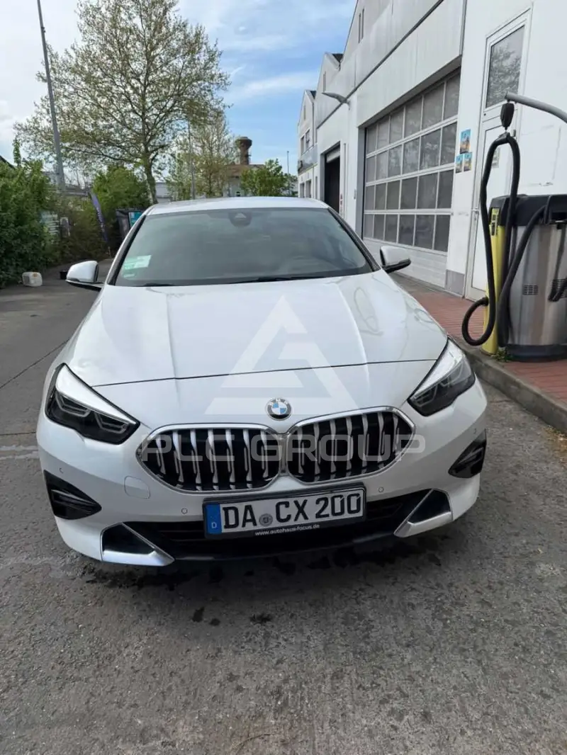 2021 BMW 218