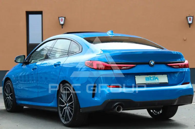 2021 BMW 218