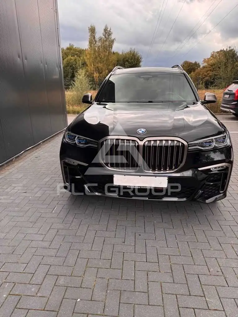 2021 BMW X7
