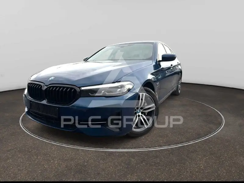 2021 BMW 530