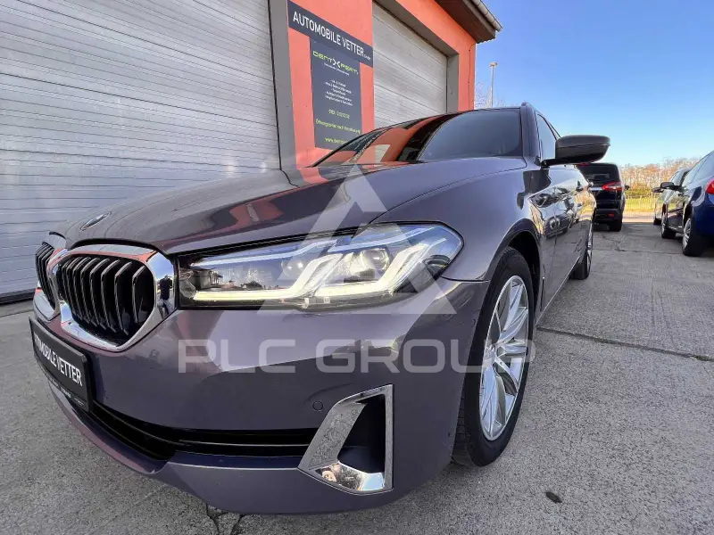 2021 BMW 530