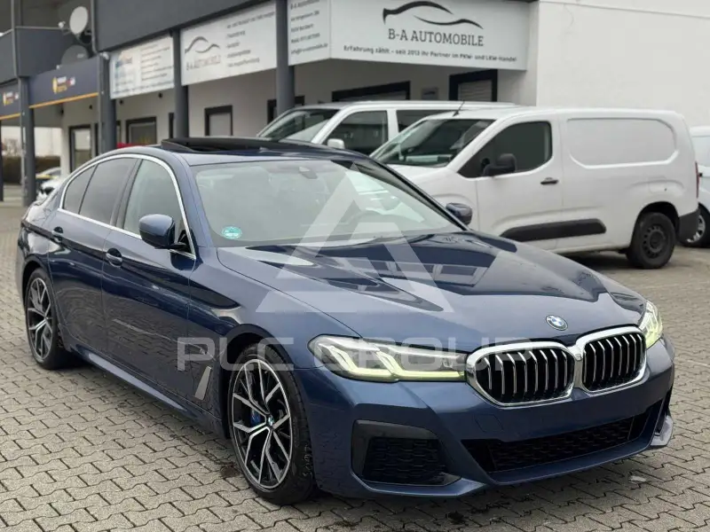 2021 BMW 530