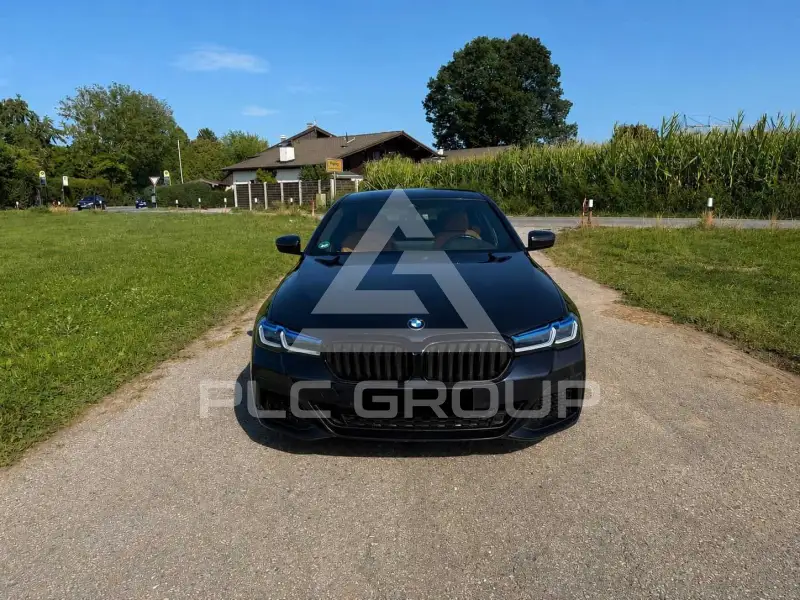 2021 BMW 530
