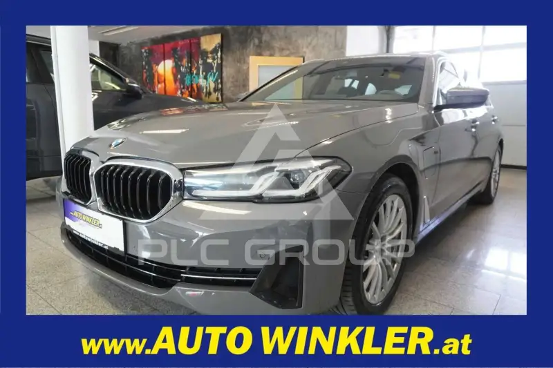 2021 BMW 530