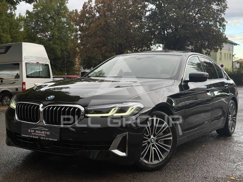 2021 BMW 530