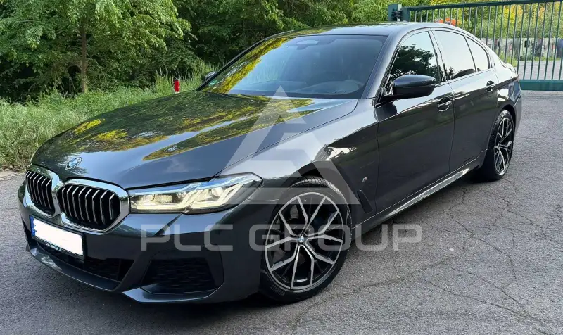 2021 BMW 530