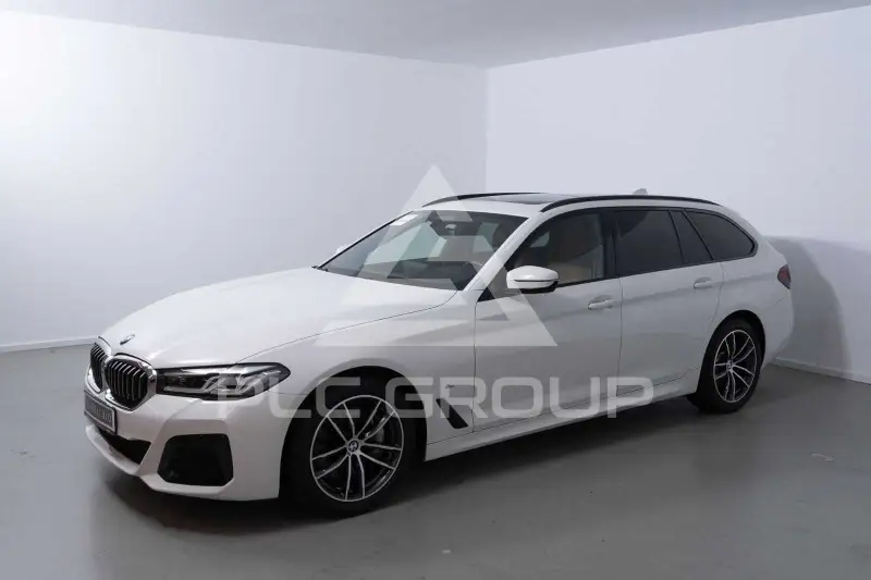 2021 BMW 530