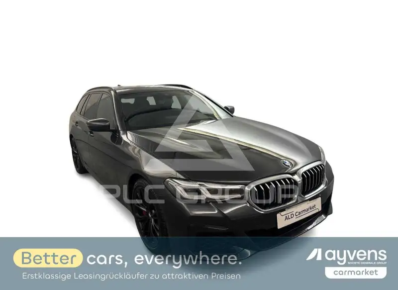 2021 BMW 530