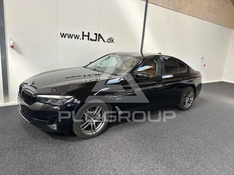 2021 BMW 530