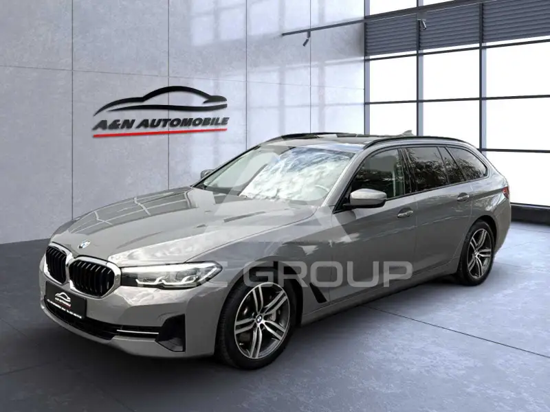 2021 BMW 530