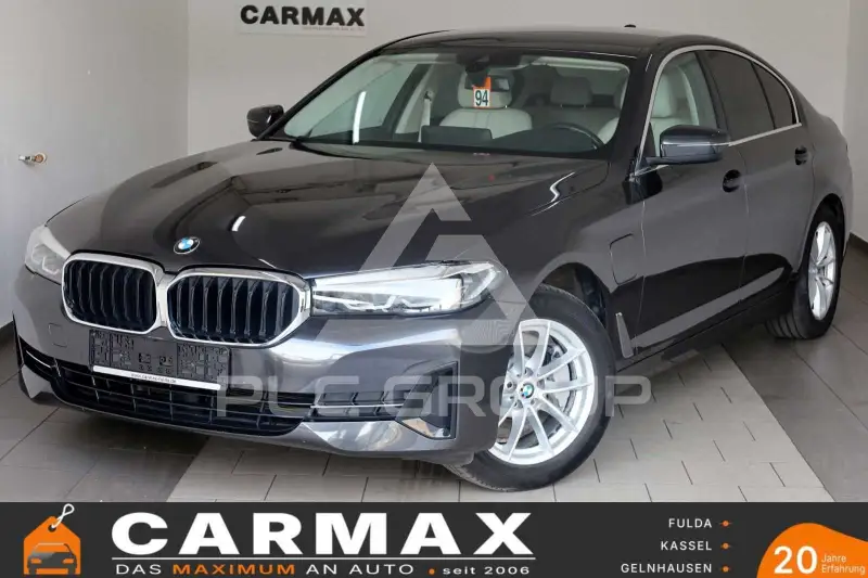 2021 BMW 530