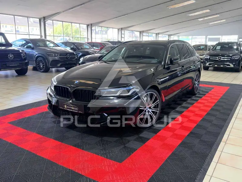 2021 BMW 530