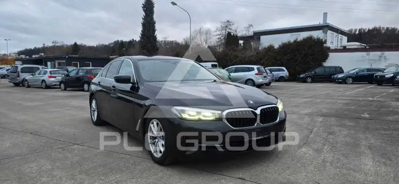 2021 BMW 530
