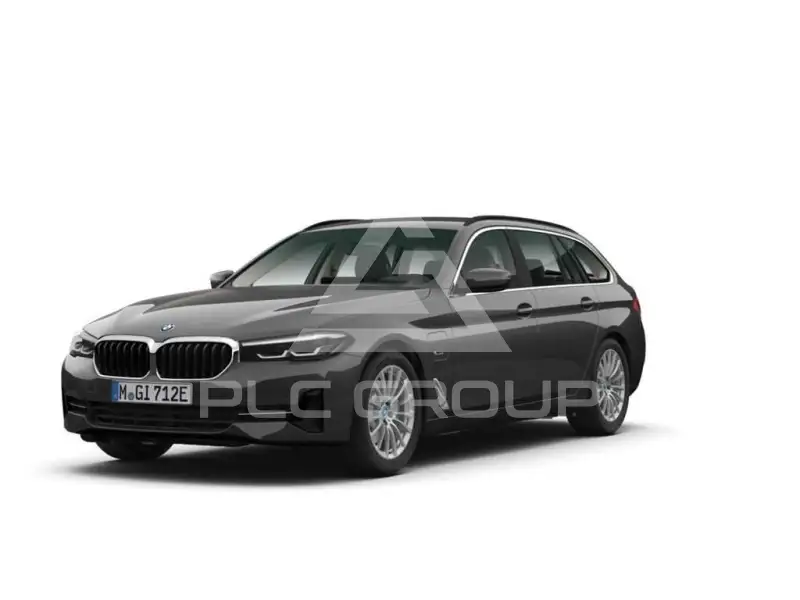 2021 BMW 530