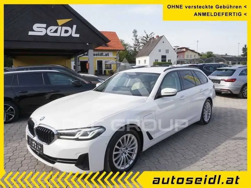 2021 BMW 530