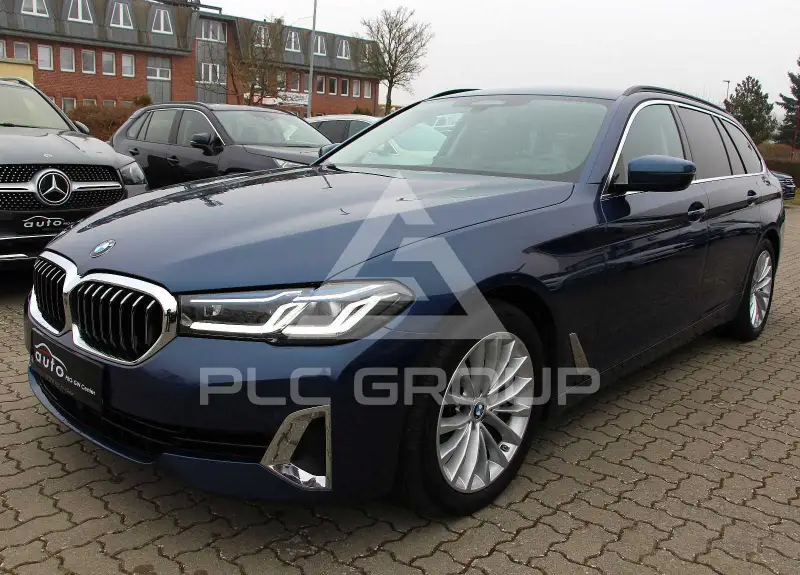 2021 BMW 530