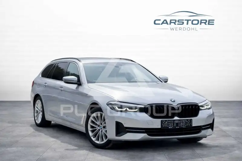 2021 BMW 530