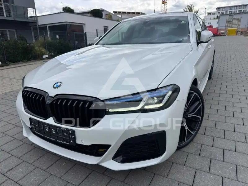 2021 BMW 530