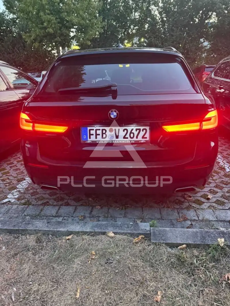 2021 BMW 530