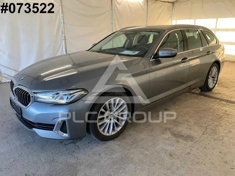 2021 BMW 530
