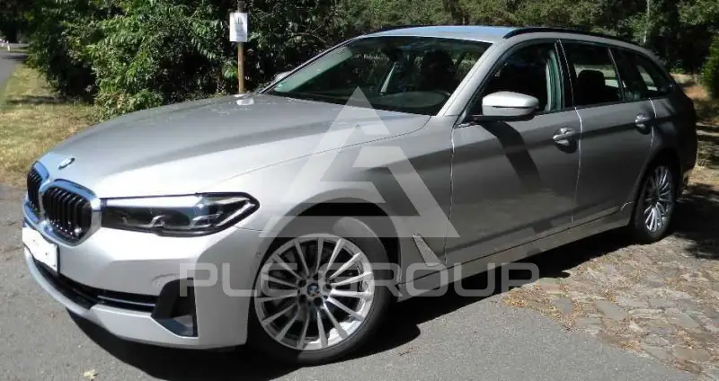 2021 BMW 530