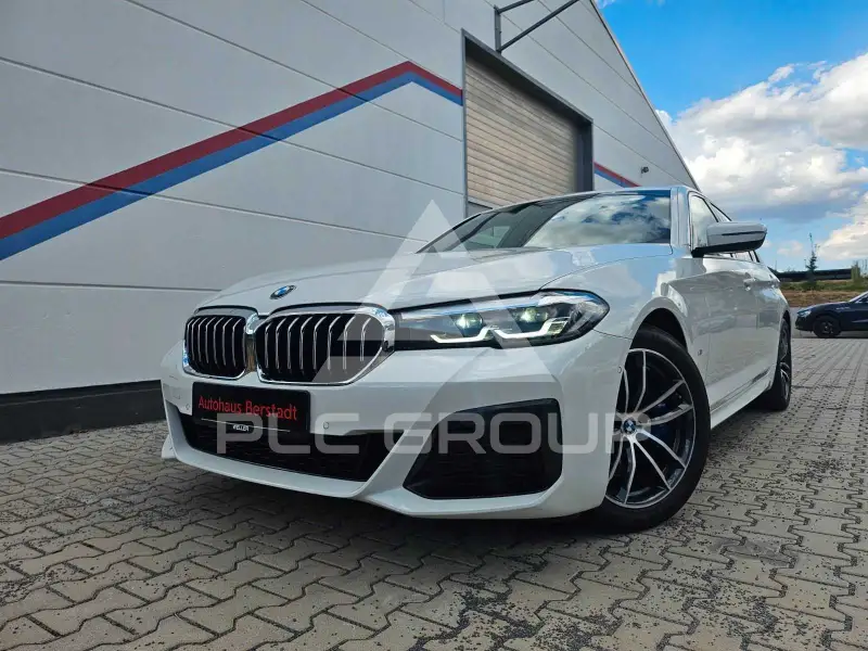 2021 BMW 530