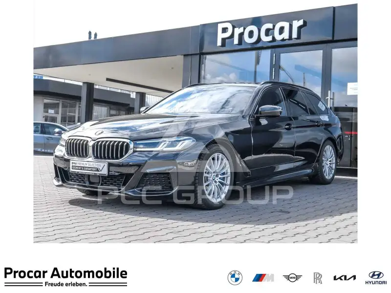 2021 BMW 530