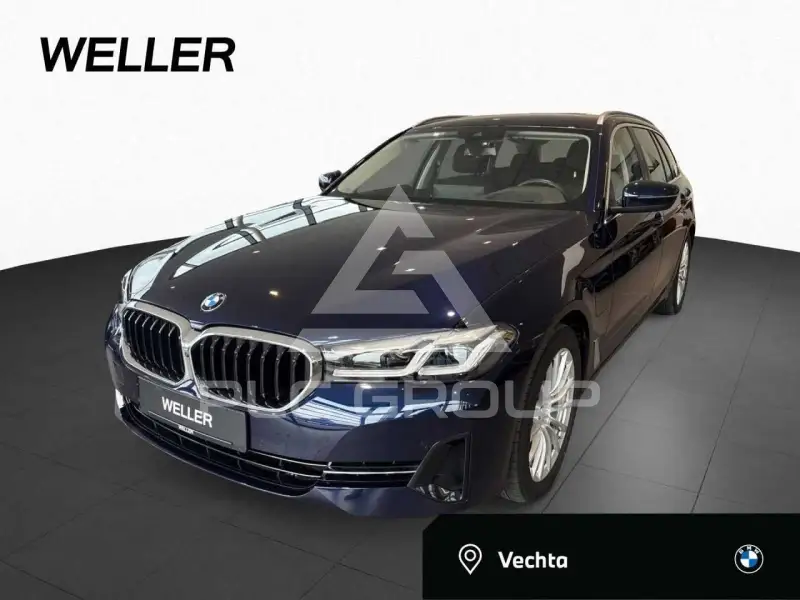 2021 BMW 530