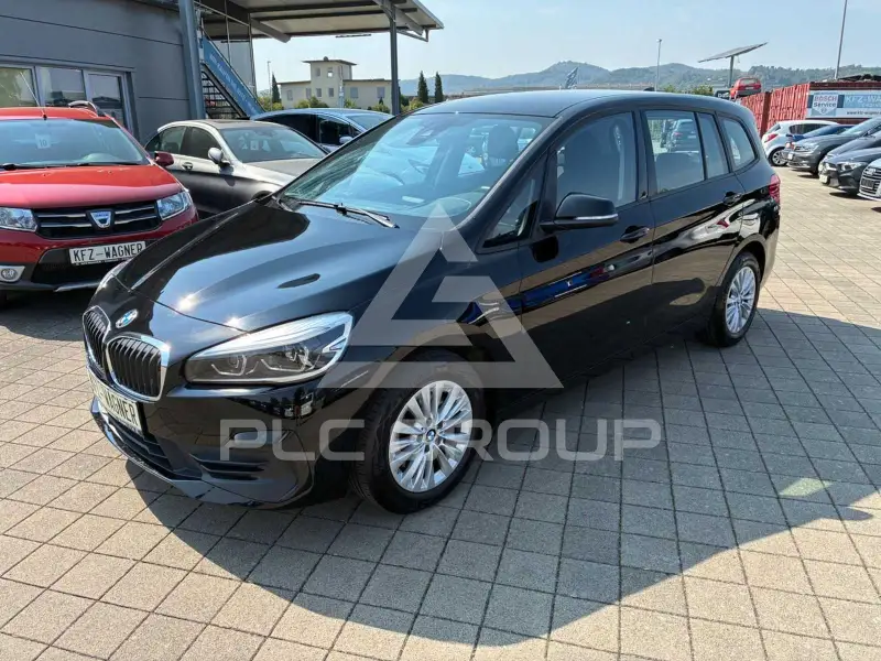 2021 BMW 218