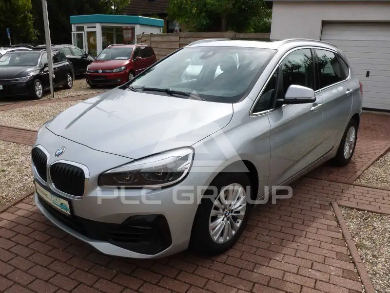 2021 BMW 218