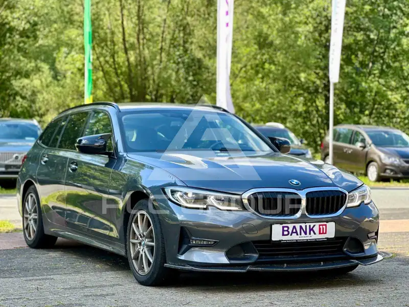2021 BMW 320