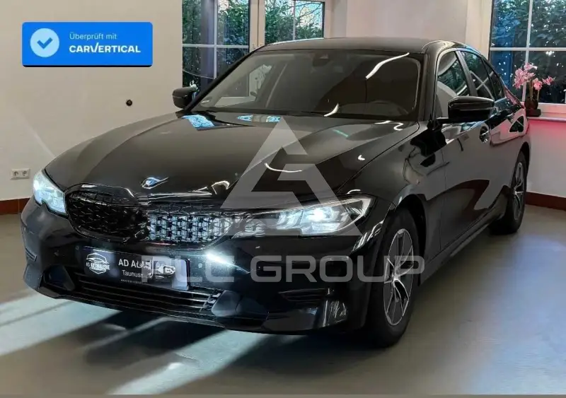 2021 BMW 320