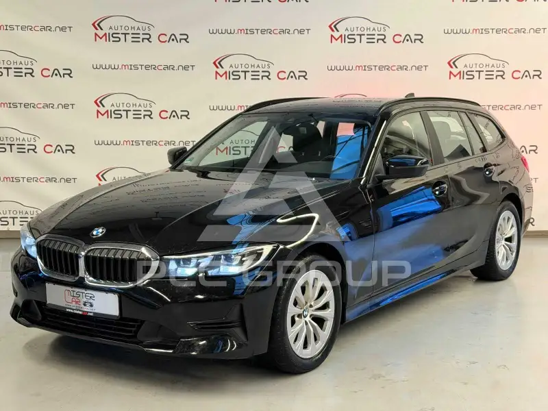 2021 BMW 320
