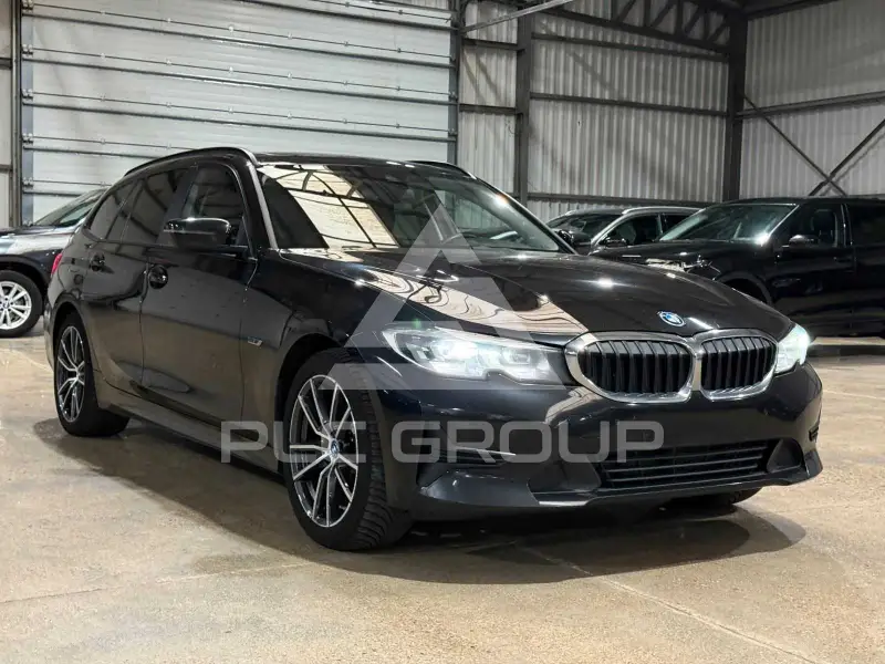 2021 BMW 320