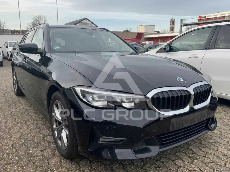 2021 BMW 320