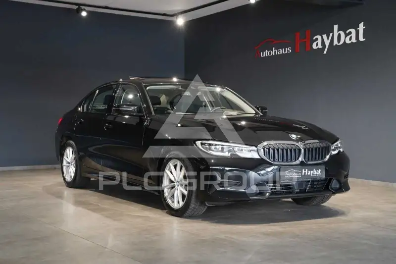 2021 BMW 320