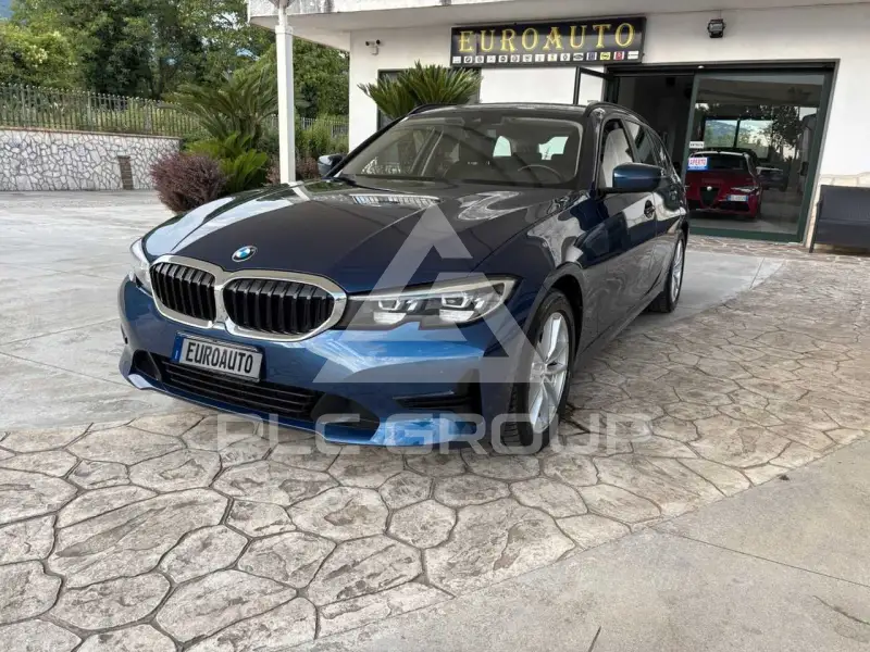 2021 BMW 320